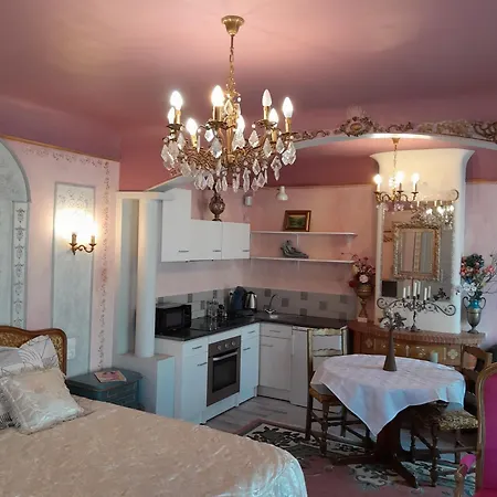 Salon Bourbon *